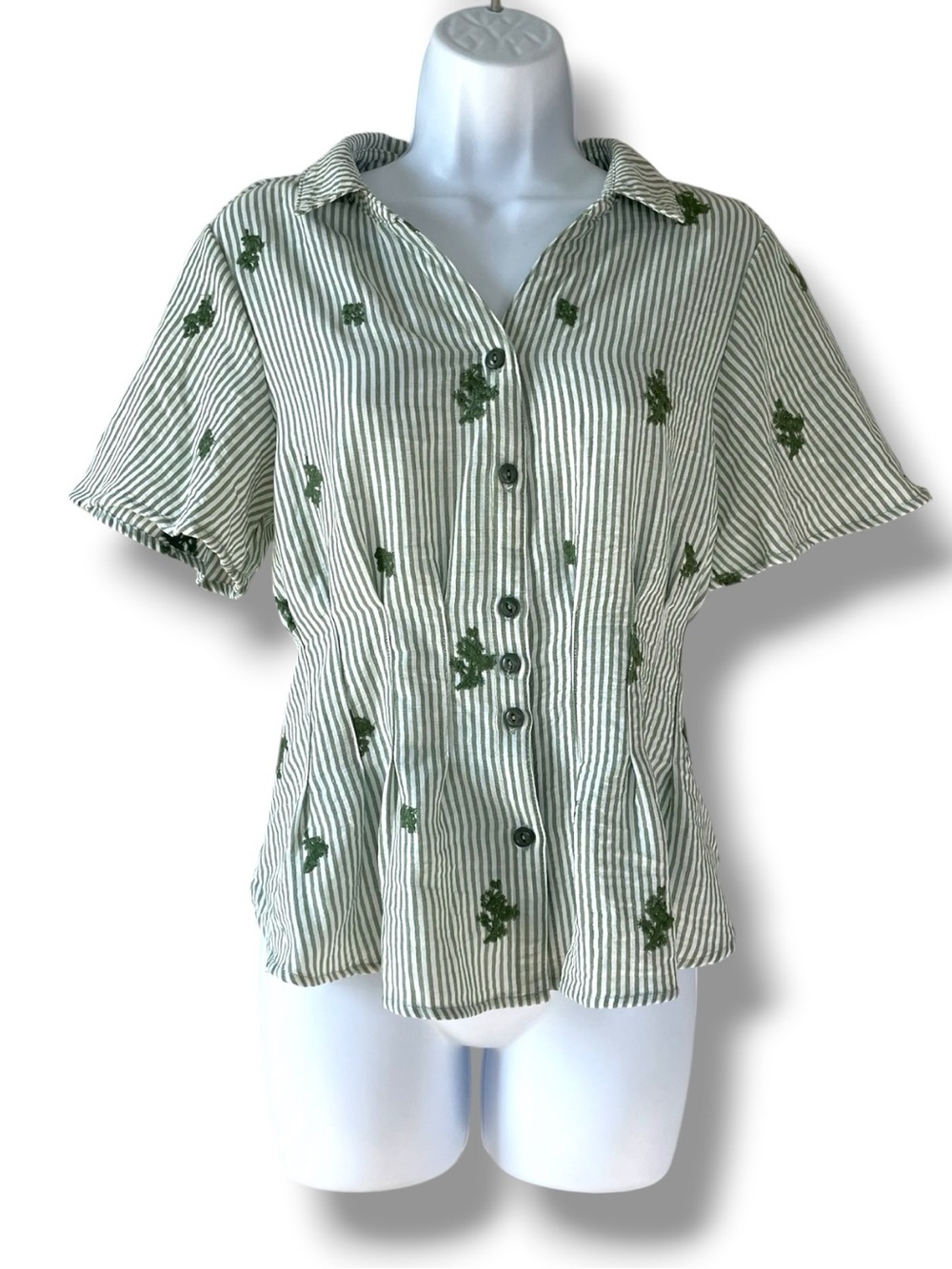 FIG + FLOWER Green Striped Embroidered Peplum Blouse Cottagecore Coastal Button - Picture 8 of 9